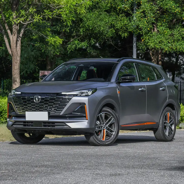 Дешевый автомобиль заводской флагманский магазин подержанных автомобилей CHANGAN CS55 компактные внедорожники changan cs55 2024