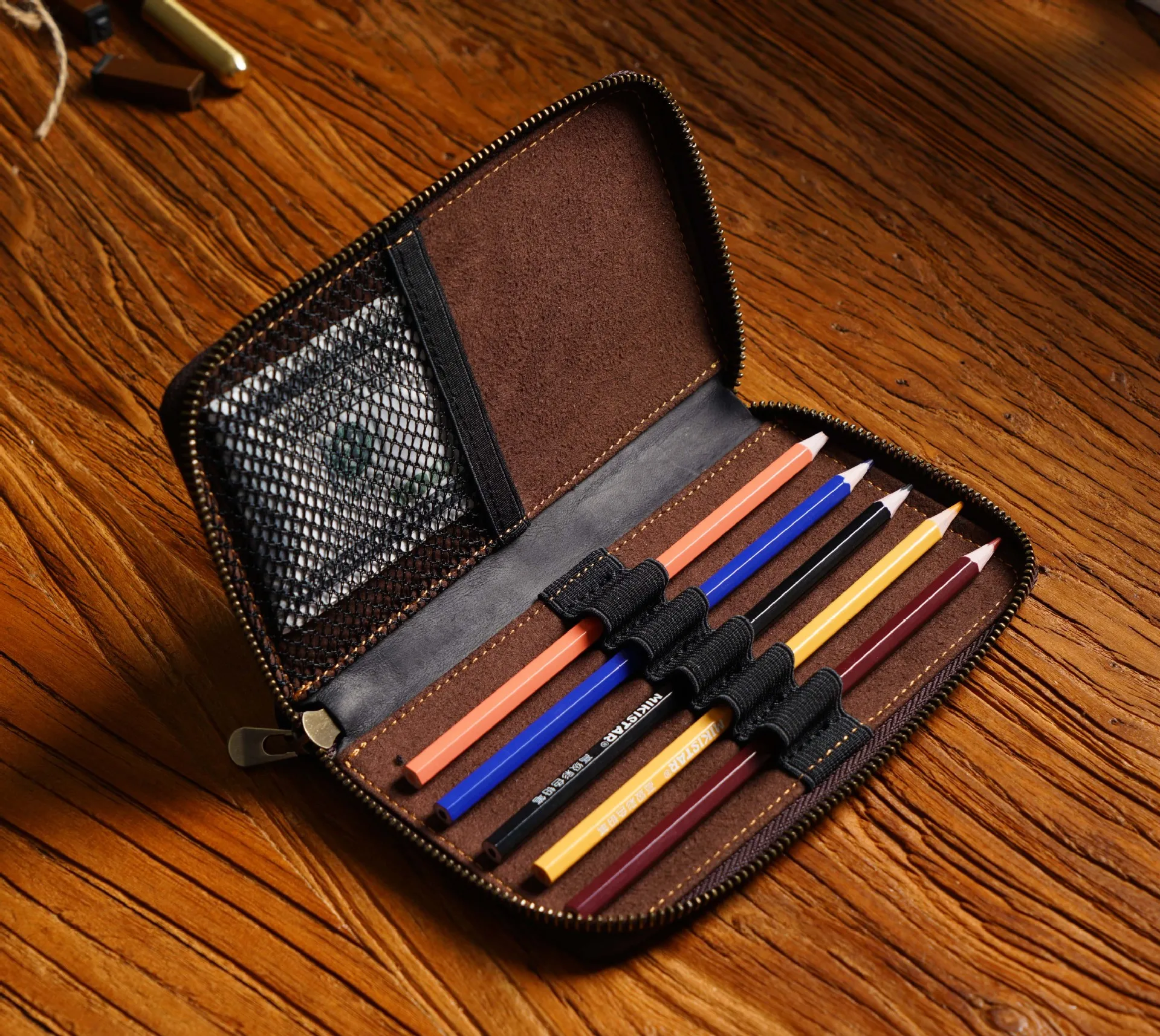 Wholesale crazy horse leather zipper pen purse vintage business cowhide pouch large capacity single layer pen case bag unisex