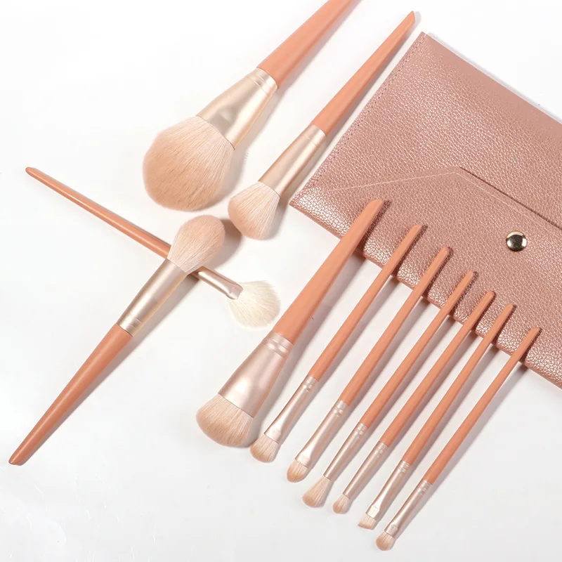 2025 New Arrive 11pcs Coral Color Cosmetic Synthetic Wool Hair Wood Handle Makeup Brushes Set