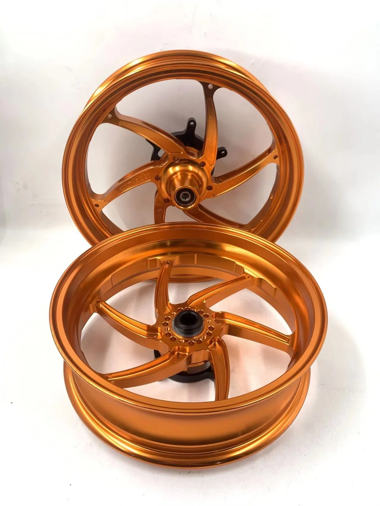 Forza 350 lightweight forged wheels