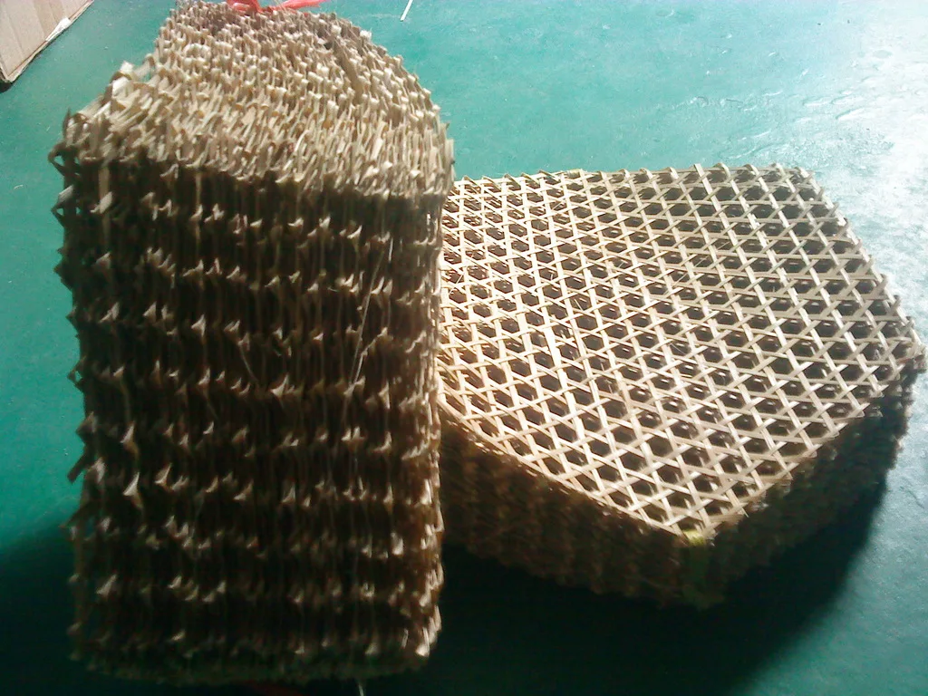 Hand made bamboo net mat, steamer mat, vegetable table mat
