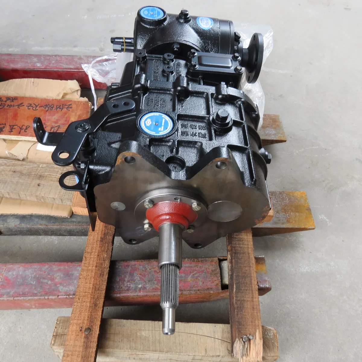 Good selling Trucks and cars Transmission Gearbox ZQS525B6D-RZ