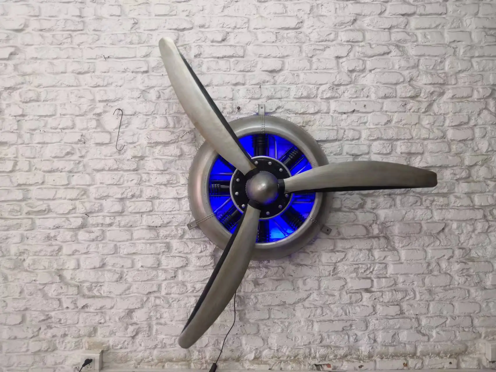 Antique Home Decor Ornament Electric propeller Crafted Metal Sculpture Iron Vintage Art Customized size