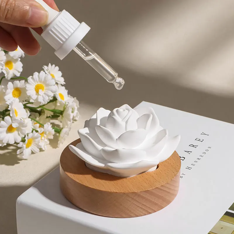 Home Decoration Air Freshener Wood Base Scented Ceramic Rose Flower Aroma Plaster Porcelain Fragrance Oil Diffuser