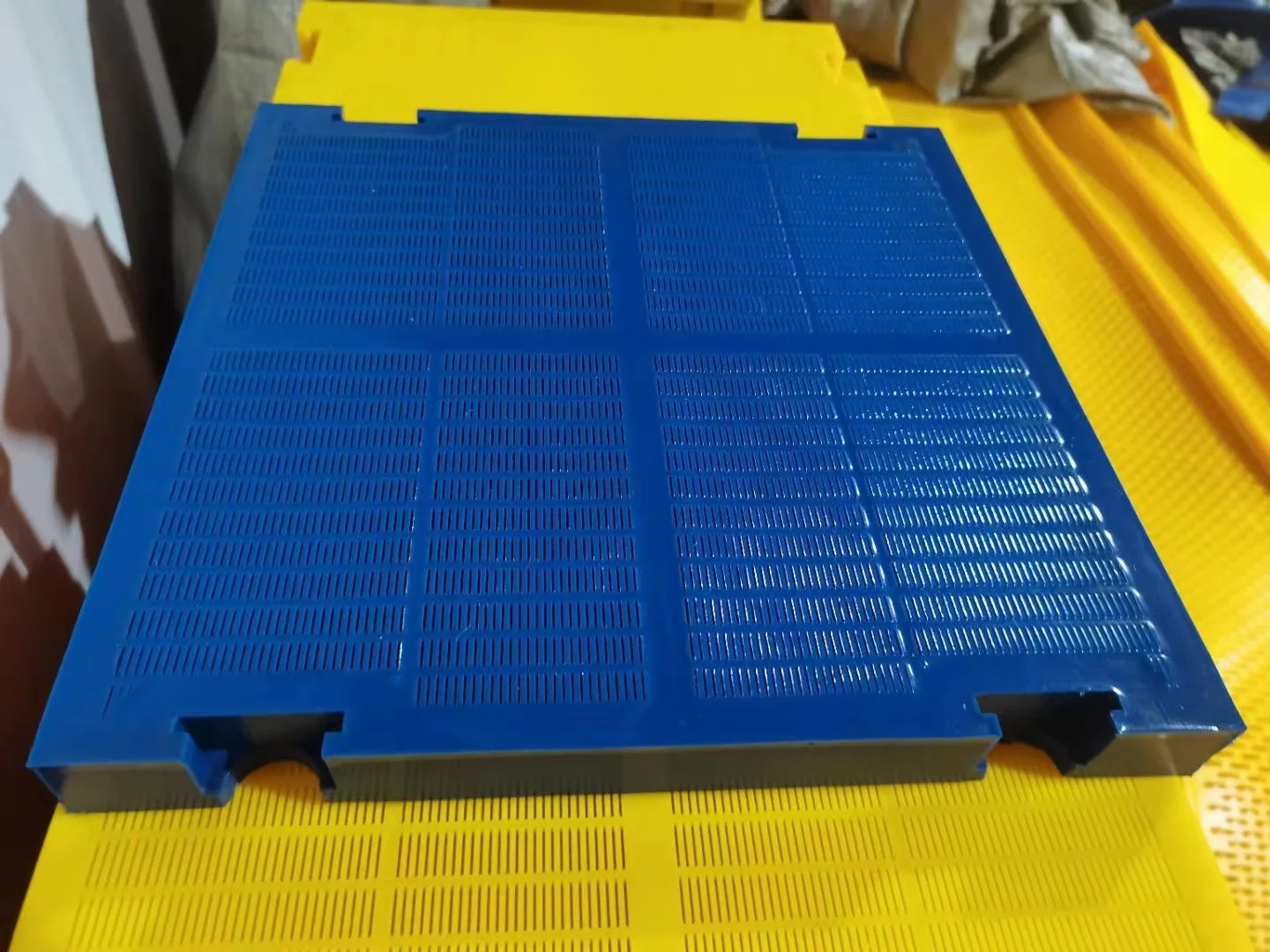 China Manufacturer Polyurethane  Dewatering Screen Panel Rubber Vibrating Sieve Plate