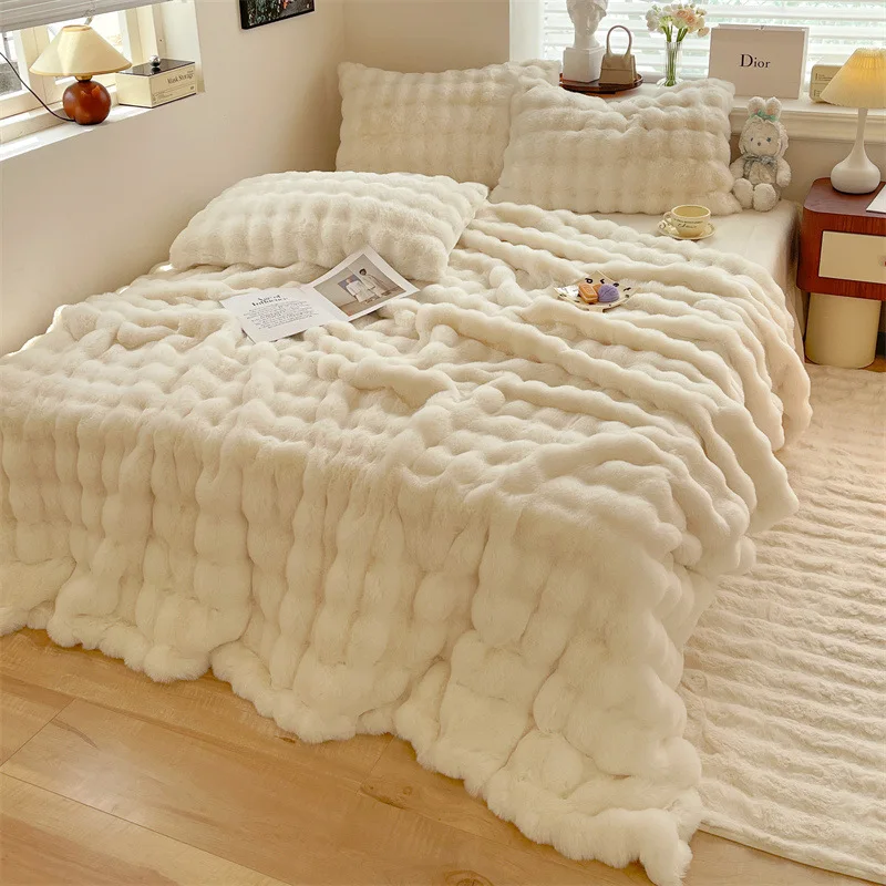 Light Luxury Rabbit Plush Blanket Sofa Leisure Fleece Blanket Autumn And Winter Thickened Warm Cover Nap Blanket