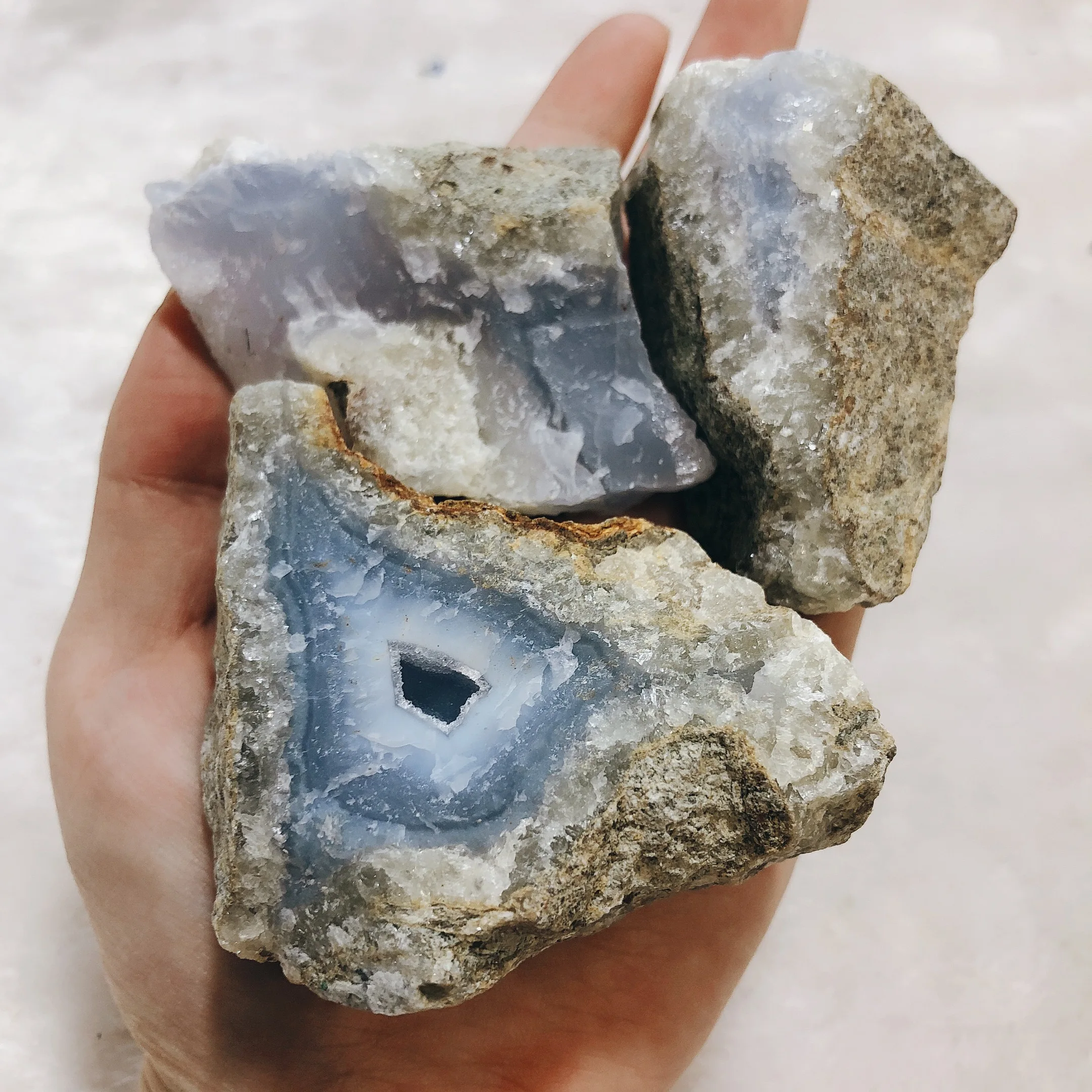 Wholesale raw stone natural blue lace agate crystal rough stone