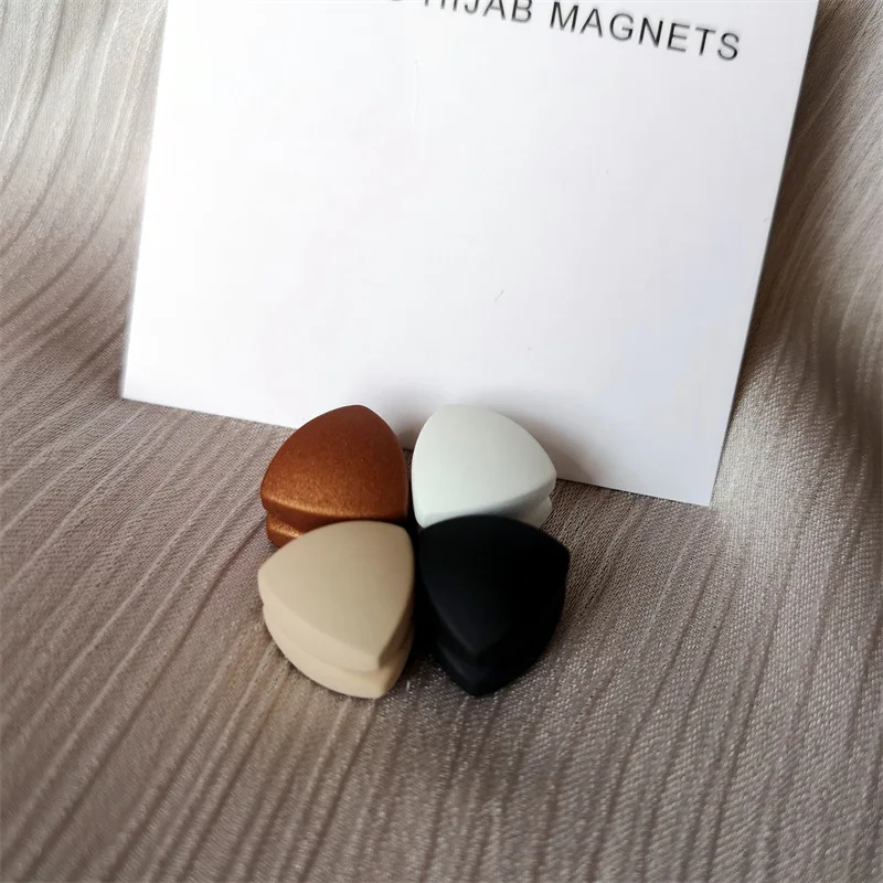 Factory wholesale custom many colors safety scarf triangle shape hijab accessories pins muslim magnets brooch magnetic hijab pin