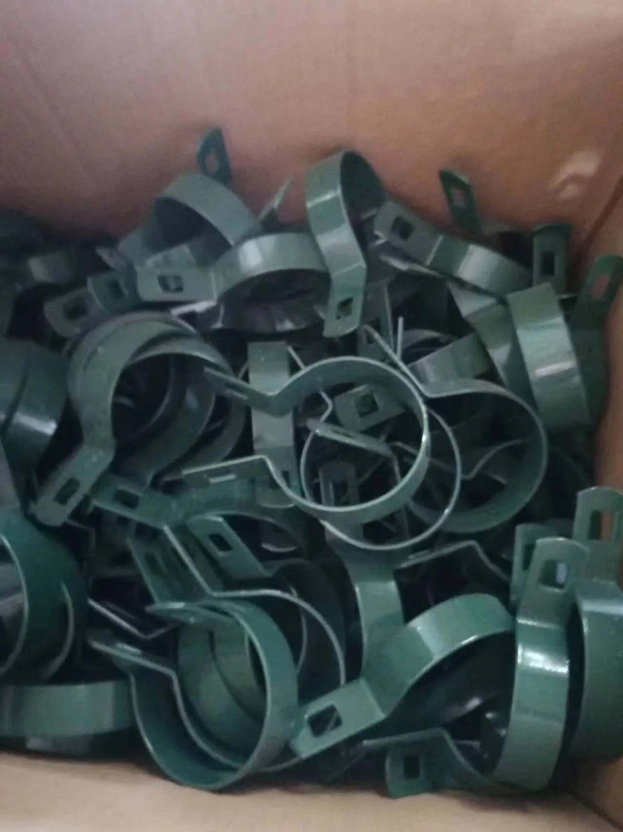 Easy Assembled Chain Link Mesh Fence 60*60mm 50*50mm Mesh Hole 6 feet height or customized size Chain link mesh garden fence