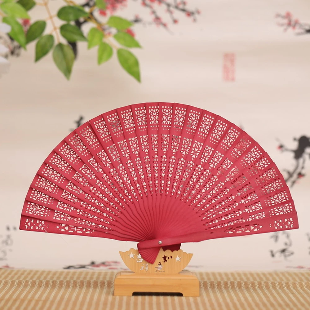 Amazon горячие продажи 8 дюймов цветное покрытие на весь удар ароматов дровяной печи вентилятор окрашивания сандалового дерева складной веер домашний декор Карманный вентилятор для свадьбы