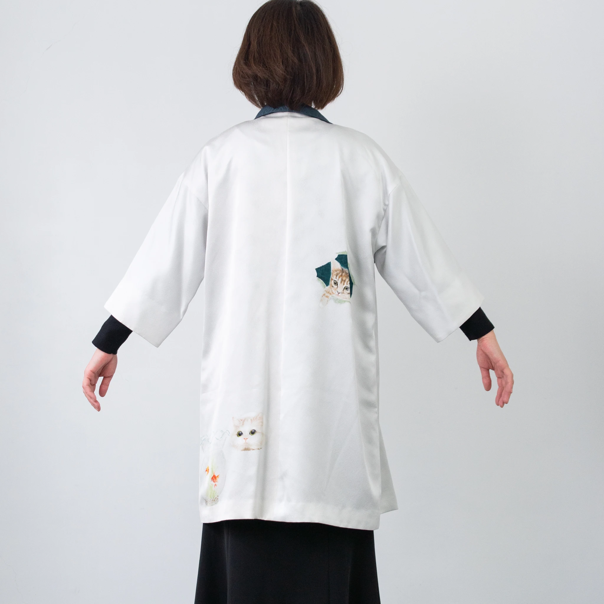 A gorgeous one-piece dress quilted Japanese kimono dress costume