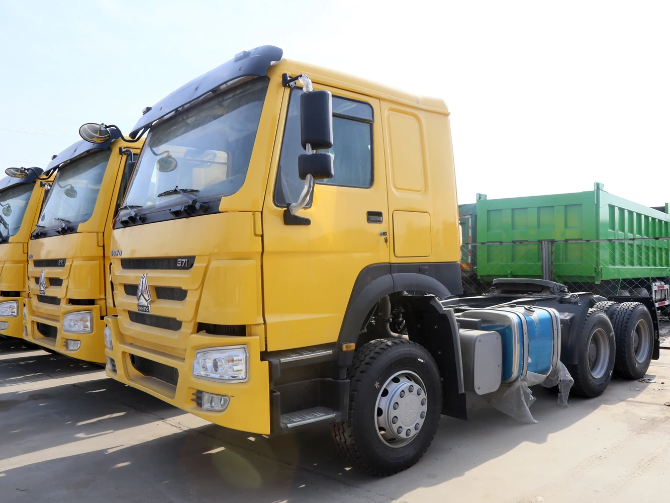 New and used HOWO trailer truck 8x4 540hp left right hand drive low price for sale