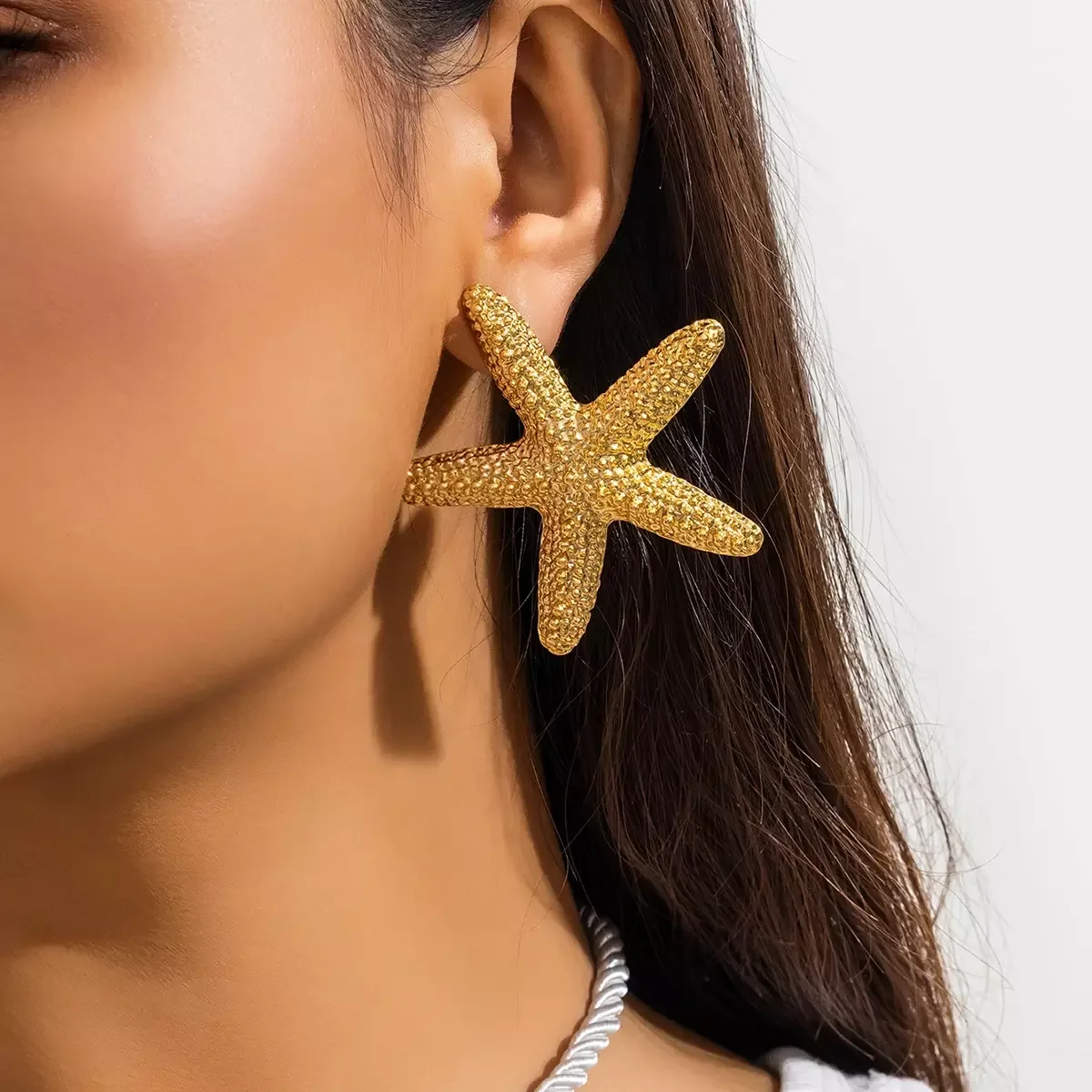 SHIXIN Fashion Exaggerated Boho Metal Big Starfish Star Pendant Choker Necklace Women Summer Punk White Chunky Chain Y2K Jewelry