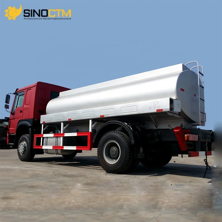 Euro II 4X2 HOWO 10000 Liters Refuel Tanker Truck High Efficiency Diesel Fuel Carrier