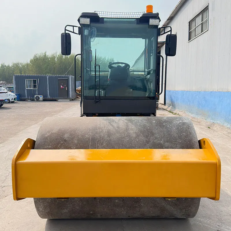 Small circuit crimping machine single steel wheel road groove compaction Fully hydraulic circuit press