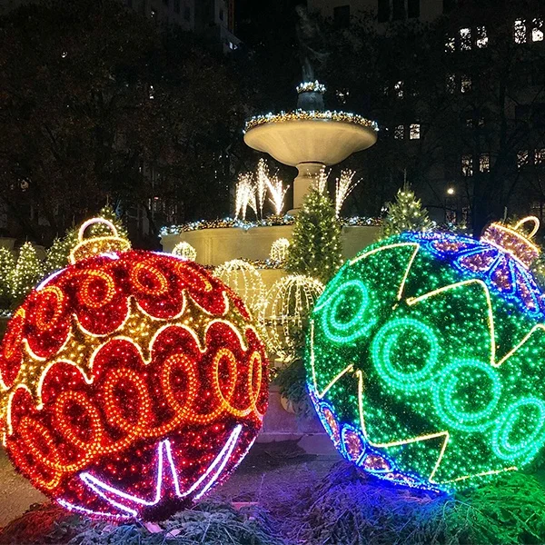 Large Outdoor Christmas balls lights giant outdoor christmas lights arch motif light for christmas decoration