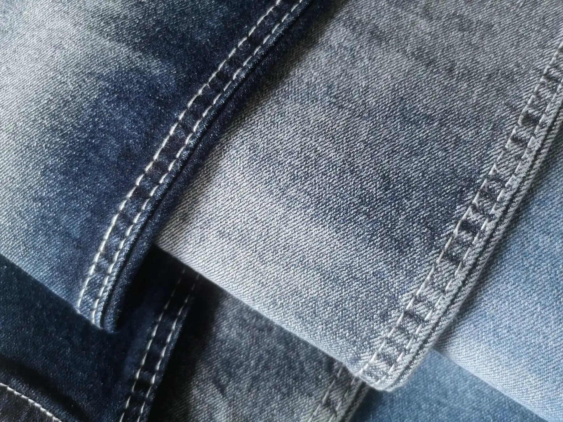 2704 Thick good quality stretch cotton spandex cheap price denim fabric manufacturer for winter jeans