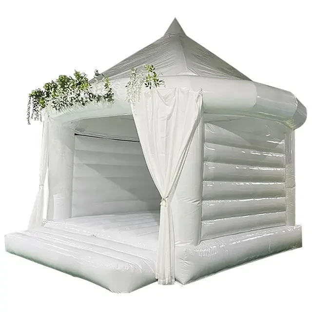 Hot Sale Inflatable Castle Wedding White Inflatable Trampoline with Roof and Blower New Bounce House