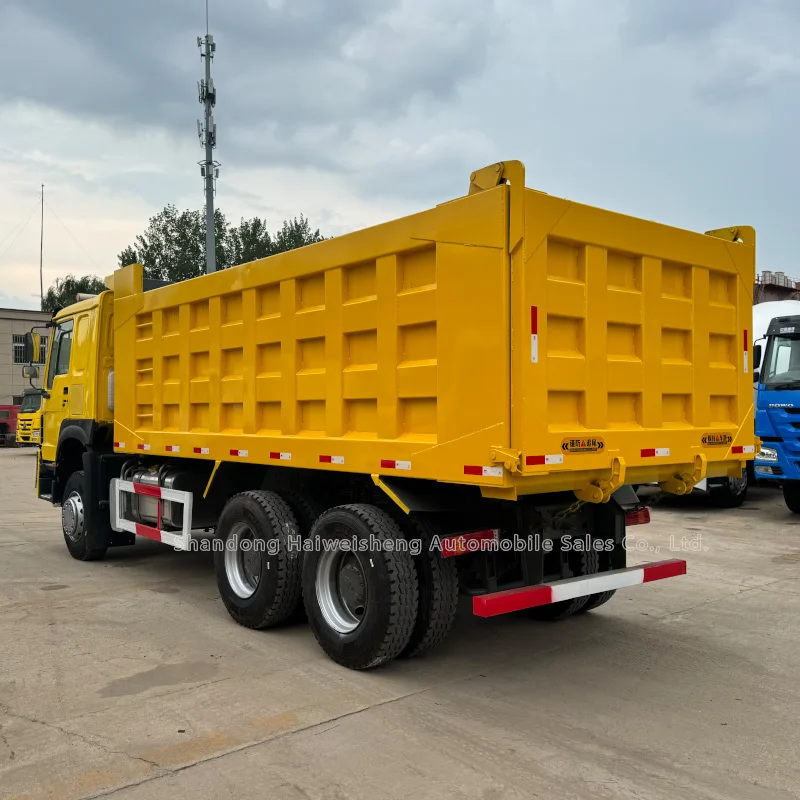 cheap price hot sale  SINOTRUCK HOWO 6*4 375HP Euro 2 /3 Emission Diesel sinotruck engnie dump truck for sale