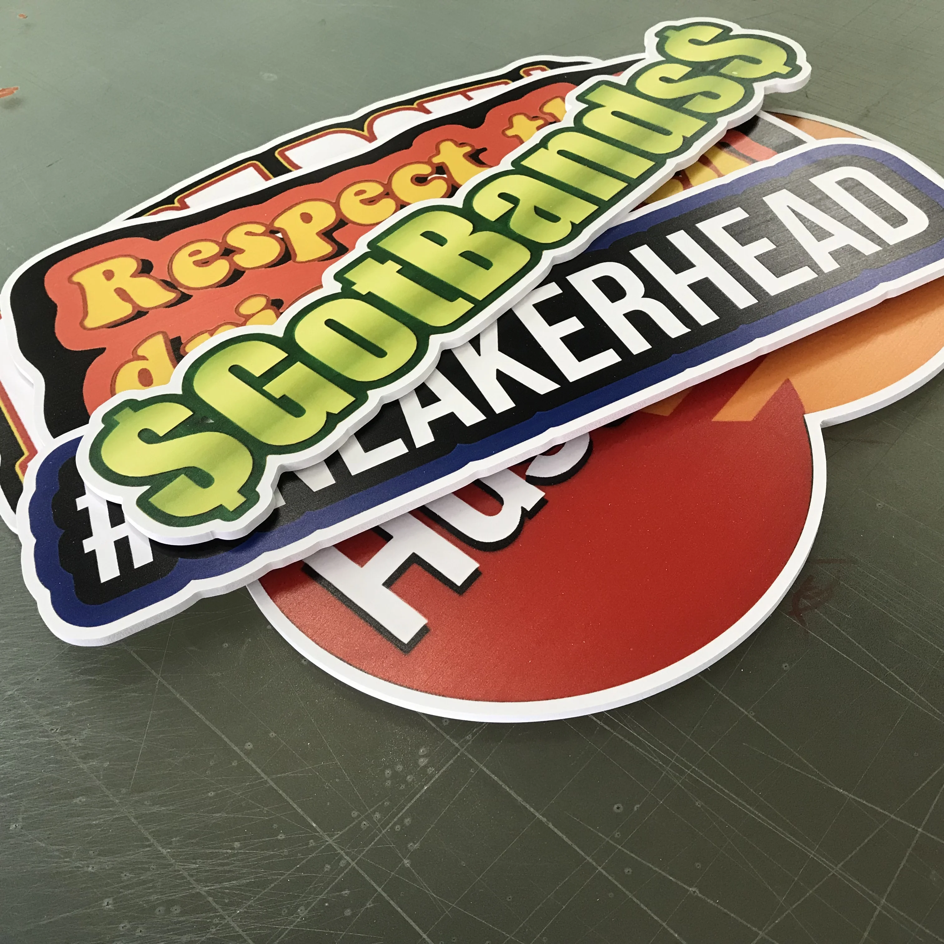 Hot Sell Props Pvc Sign Photo Booth props Custom Plastic Board for for Game Party Supplier