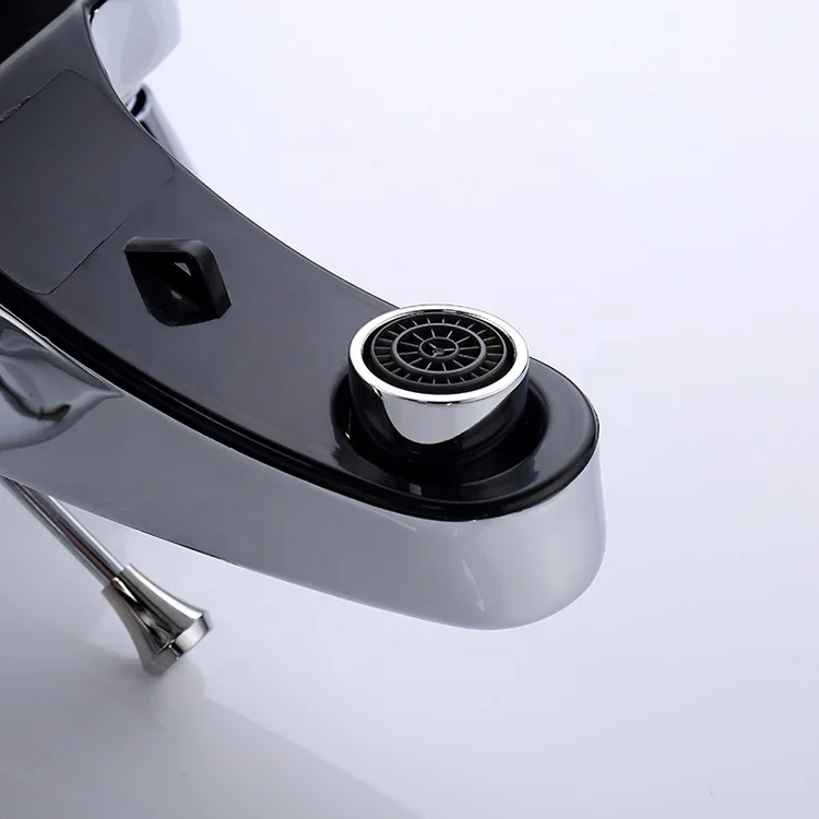 Factory Direct Sell Deck mounted Two Handle Basin faucet 4 inch min spread mixer basin taps