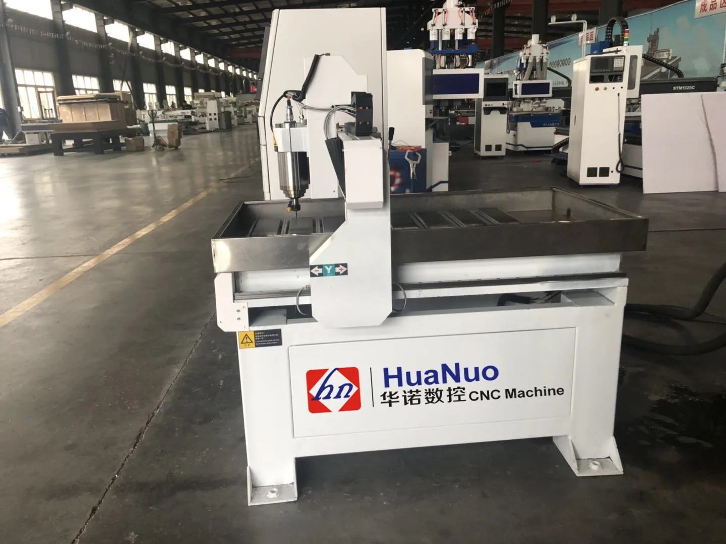 2021 Hot sale Jinan Huashinuo HN-3020 mini  desktop wood material  CNC router machine