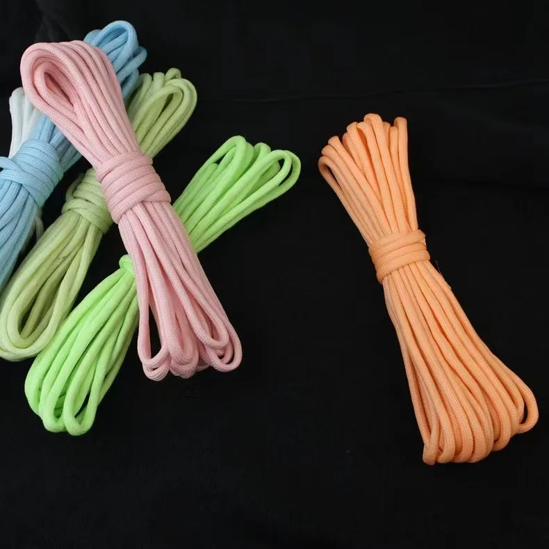 JKSS-009  9 Strand Glow in The Dark Paracord 100 Feet 550 Luminous Parachute Cord