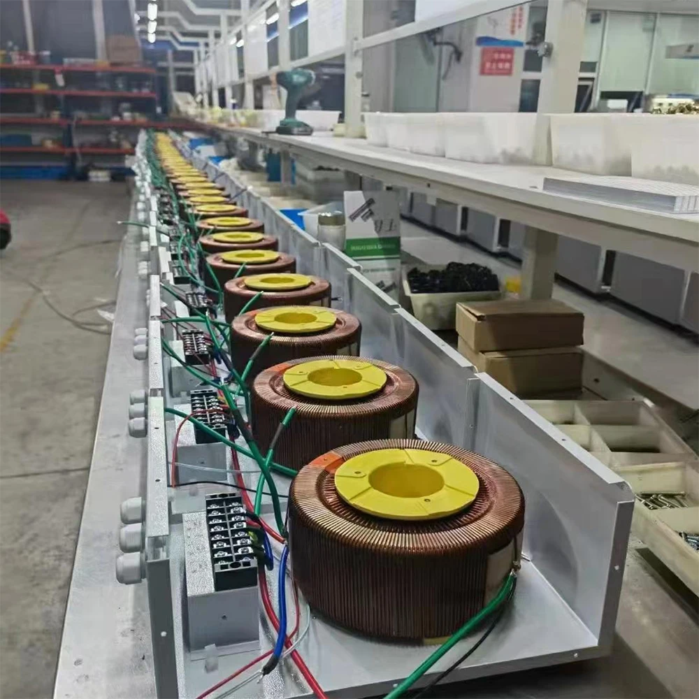 Поставка от производителя-25KVA автоматический выход 110v и 220v стабилизатор напряжения 3 фазный мотор