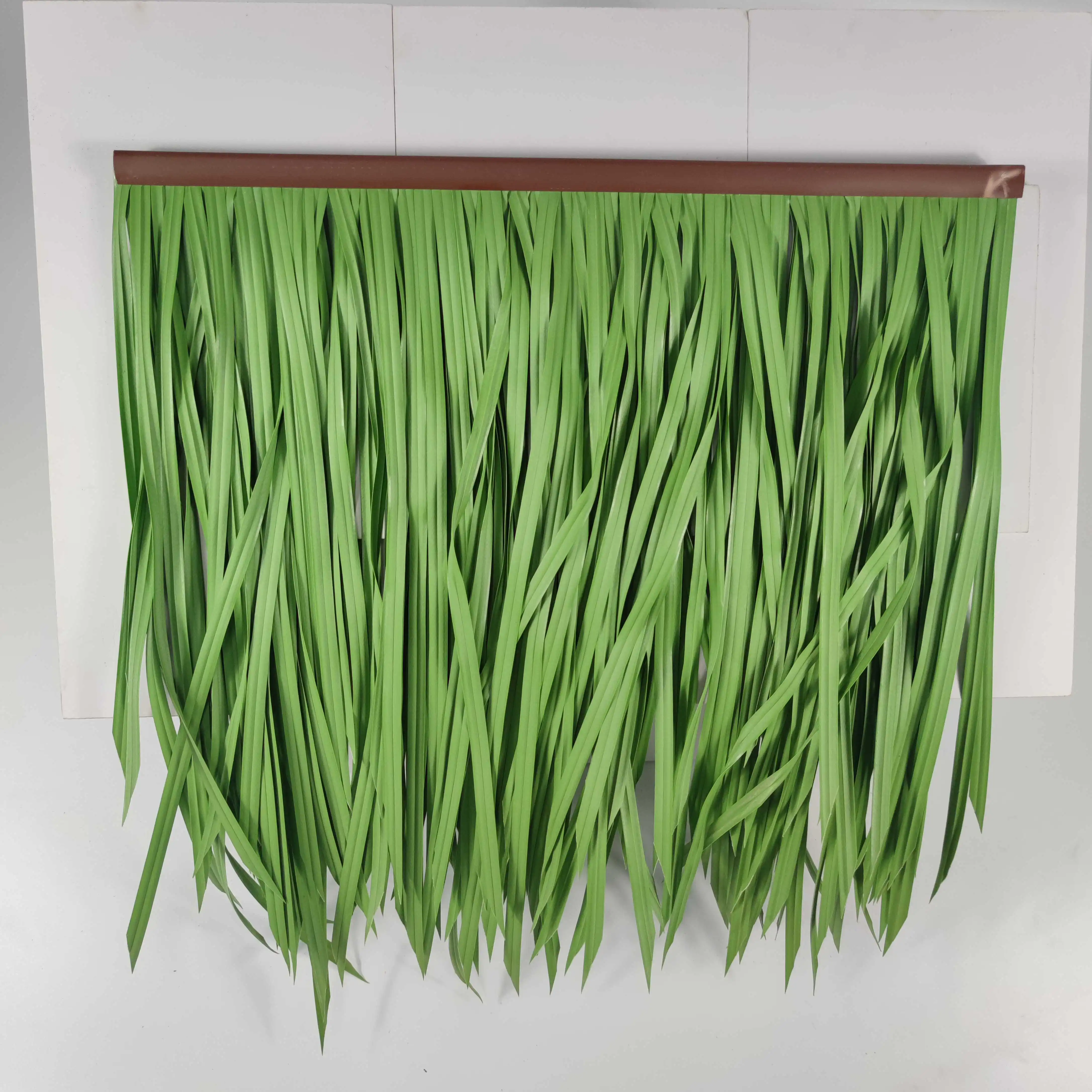 Wholesale Straw Palm Waterproof Hdpe Synthetic Tile Plastic Indonesia Thatched Roof Palm plastic thatch
