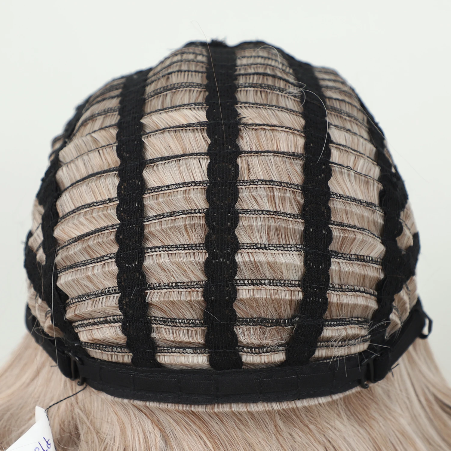 wholesale gray mixed blonde side part natural looking hair wig short wavy synthetic wigs