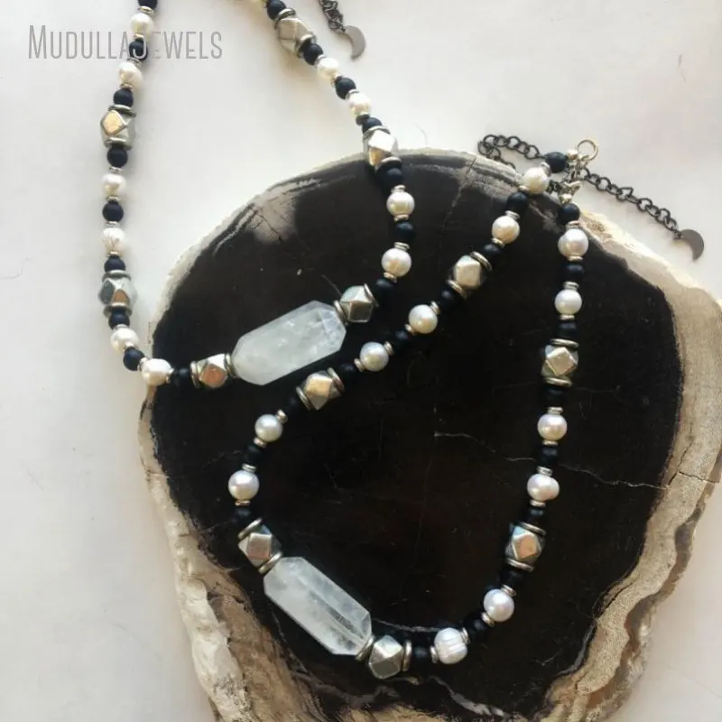 NM45597 Clear Quartz Crystal Genuine Pearl And Onyx Gemstone Beaded Choker Necklace Silver Plated Witch Boho Goth Jewelry