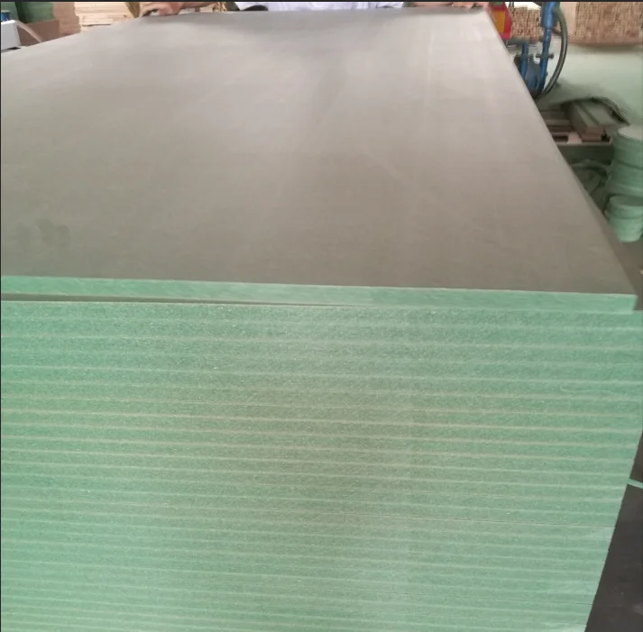 15mm 18mm Moisture Resistant Waterproof Green HMR MDF Board for furniture