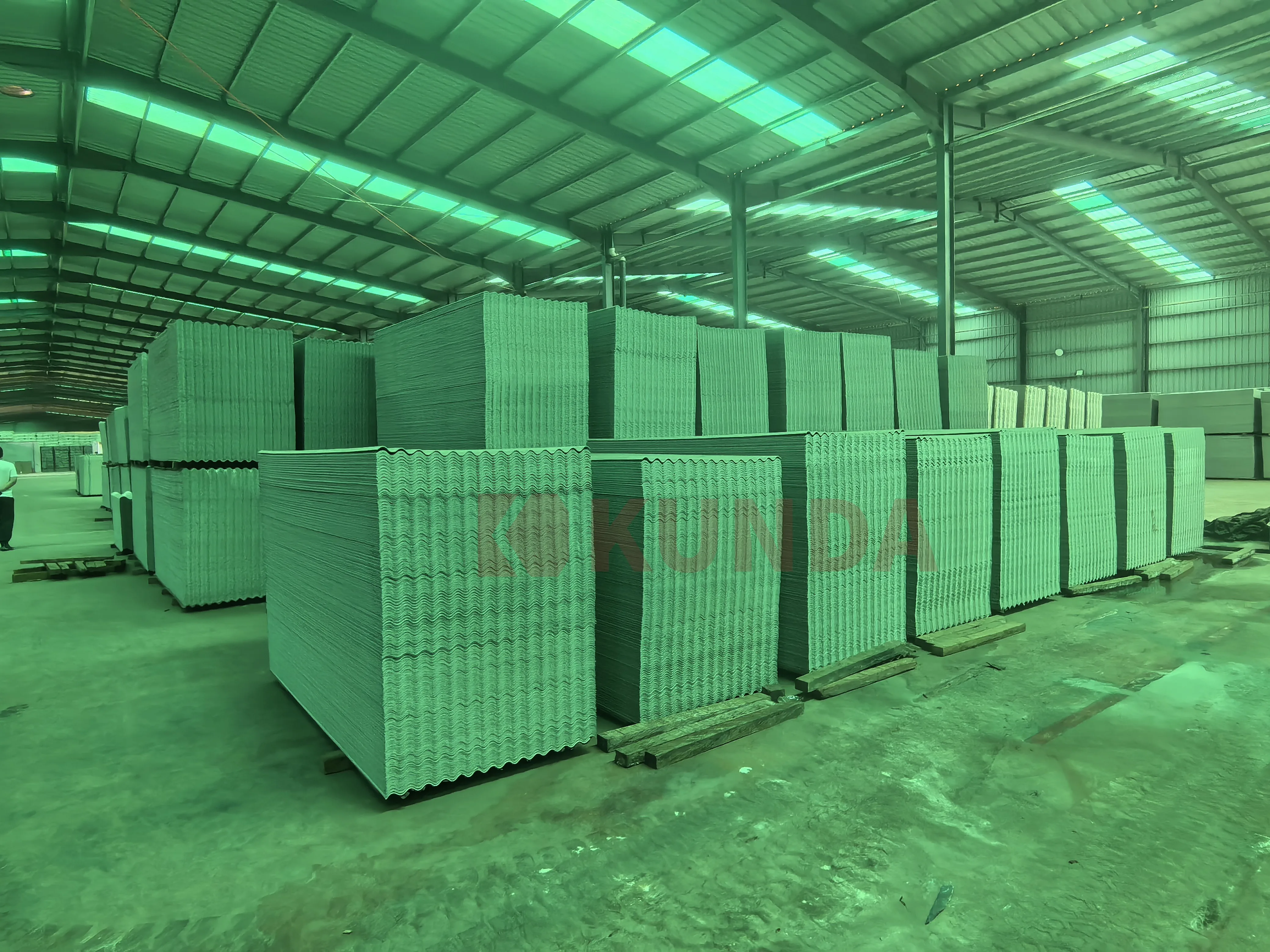 KUNDA 2024 Africa Local Factories Coast Roofing Cement Fiber Tiles 4*1050*2400 Local Factory Benin Factory Stock On Sale now