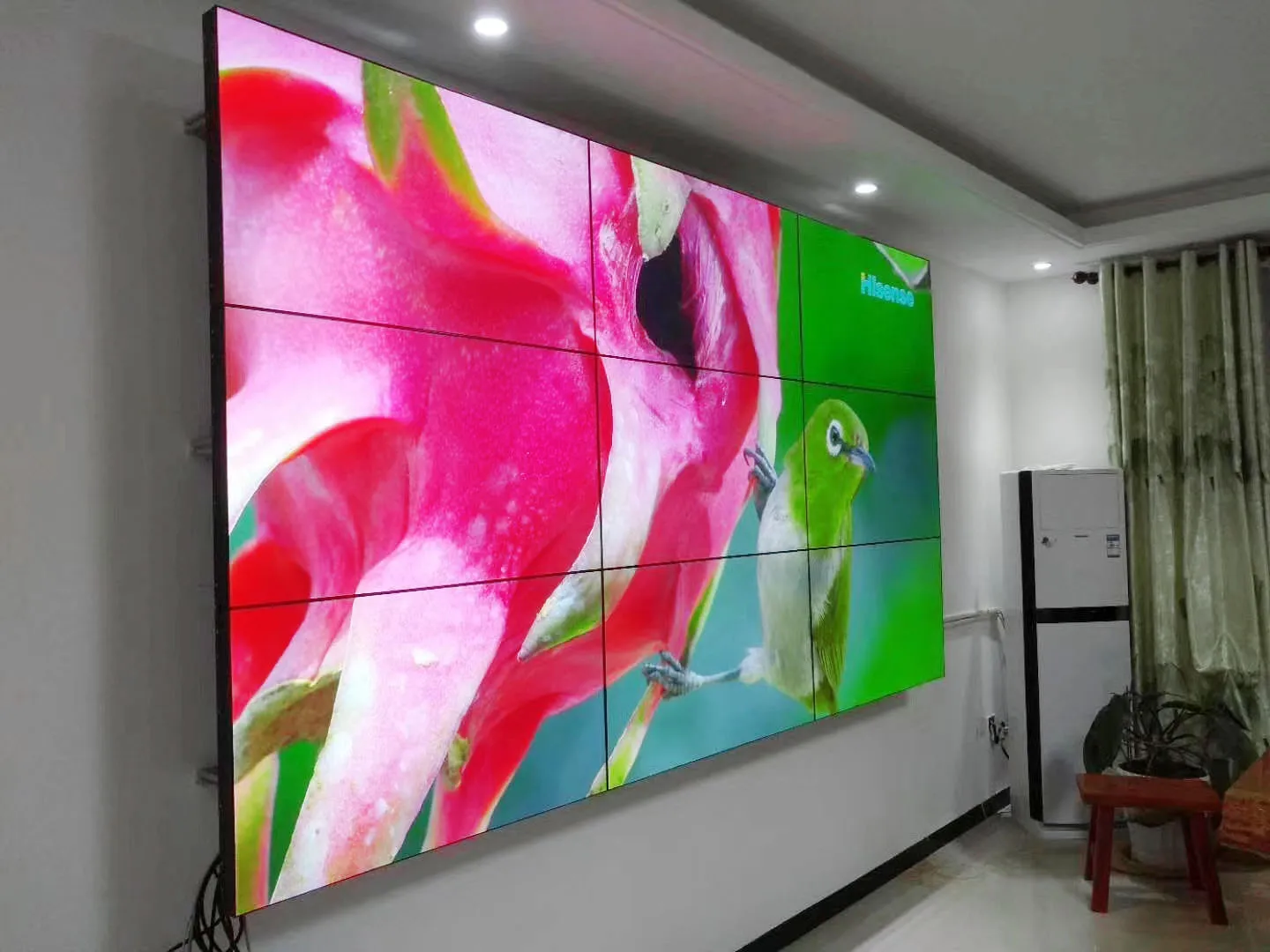 Hot Selling 43 Inch Color LCD Display Screen Video Wall for Shopping Mall Kiosk Digital Signage