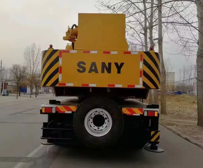 Хорошая цена распродажа 50 тонн Подержанный автокран Sany Stc500 гидравлический мобильный кран