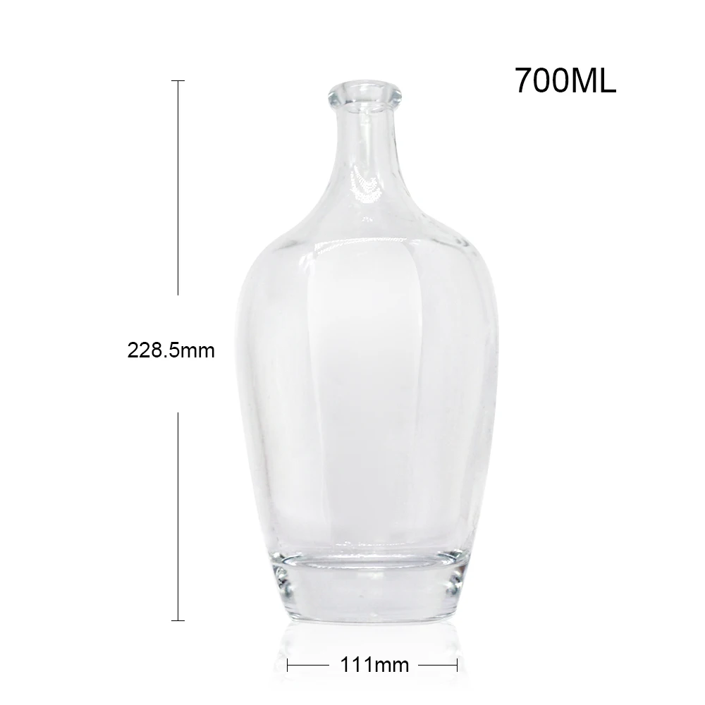 Customized 700ml 750ml Glass Liquor Bottle Spirits Vodka Rum Tequila Whiskey Square Empty Glass Bottles with Wood Cork