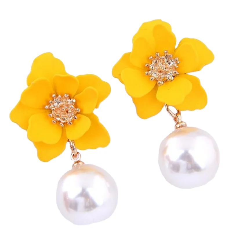 
Wholesale Bohemian Imitation pearl earrings petal accessories gold plated jewelry 