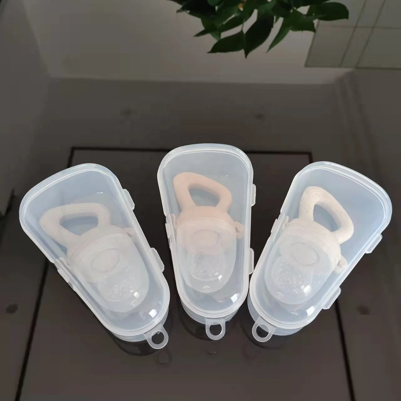 2023 New Fruits Food Nibbler Feeder Baby Feeding Pacifier