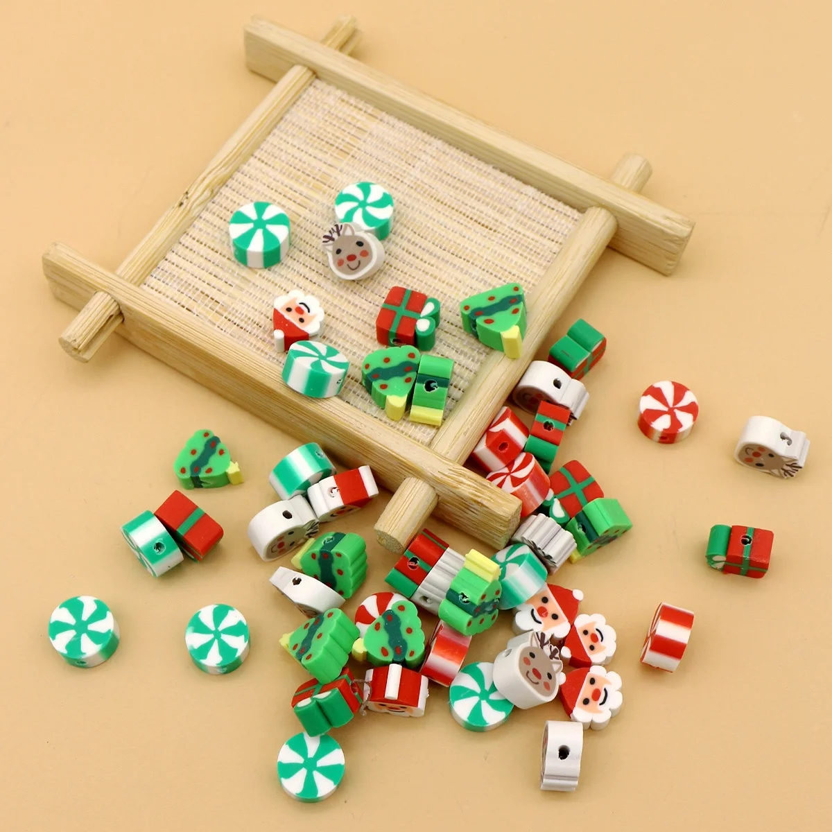 Christmas clay beads Santa Claus Christmas tree separated beads DIY bracelet necklace bracelet jewelry accessories beads