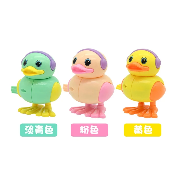 dropshipping China Made Colorful Cartoon Animals Wind Up Toys Cheap Plastic Clockwork Mechanical Wind Up Swing Toy for Kids