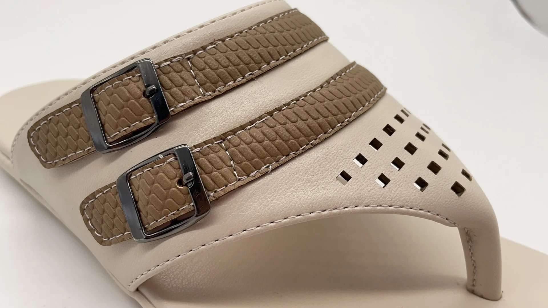 New coming fashion style cheap price summer soft slippers outdoor sandals for men