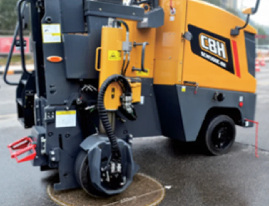 New 500mm wide small asphalt cold milling machine SCM500C-8H