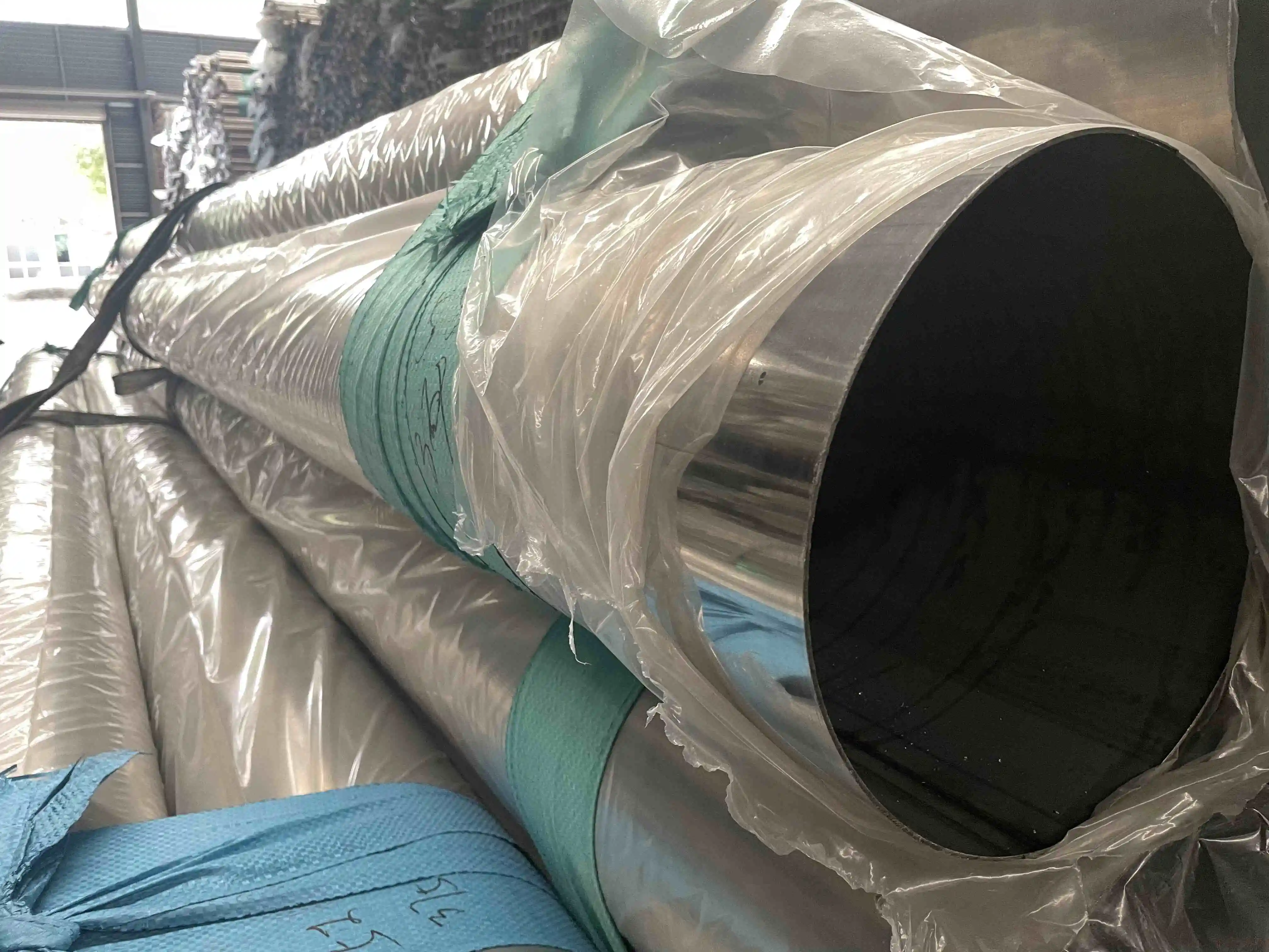 201 304  304l 316 316l hot rolled tube cold rolled round stainless seamless steel pipe