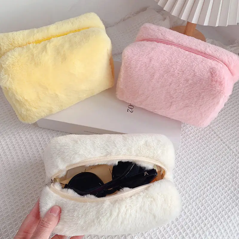 Hot Sale Cute Plush Soft Pencil Pouch Makeup Brush Case cute pencil bag Fluffy small cosmetic bag