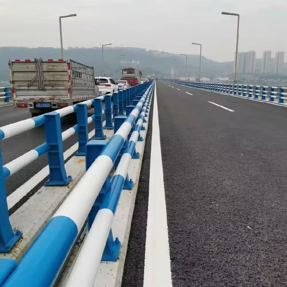 China Safety Stainless Steel Material Handrail Balustrade Balcony W Beam Galvanized Steel Hand Highway Road Bridge Guard Rail