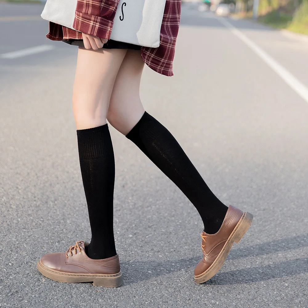 Knitting Logo Embroidery Nature Yarn Soft Anti Bacterial Custom Women Knee High Bamboo Socks