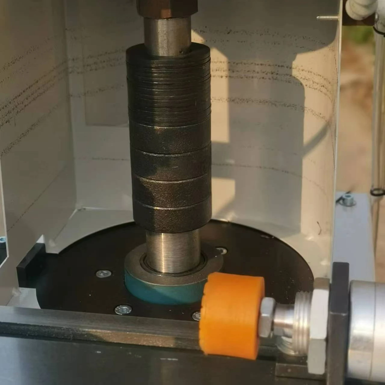 Jinan City Factory Supplier Small Semi Automatic End Milling Machine For Aluminum Profile