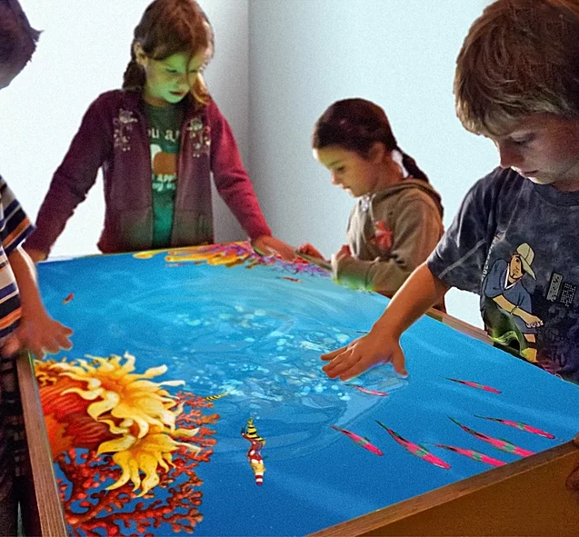 2021 популярная интерактивная система проекции стола с 3D дисплеем для винного бара клуба курортного отеля ресторана казино