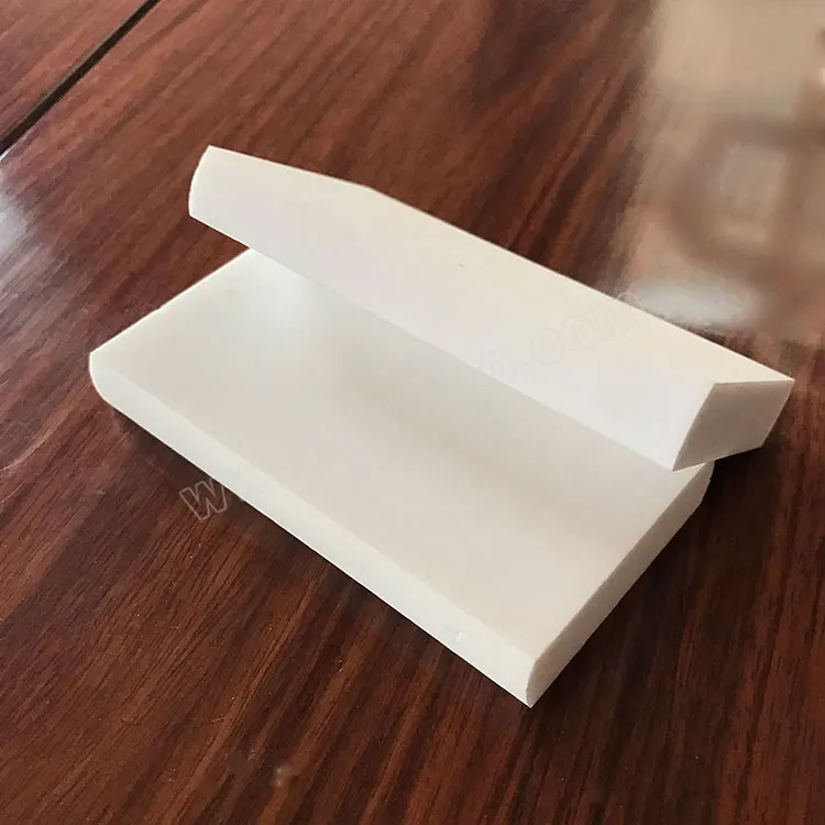 Custom al2o3 alumina ceramic plates/sheet /chip/substrate