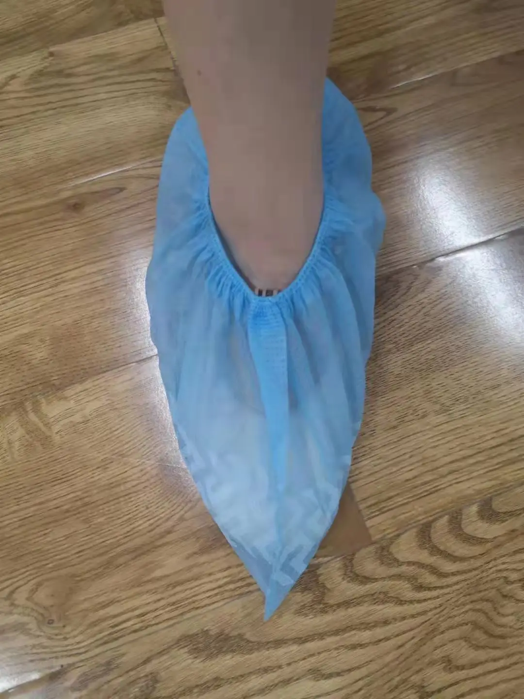 Factory Direct Sales Disposable Shoe Covers Plastic Anti-Dust Overshoes Foot Covers Anti Protective Shoe Covers